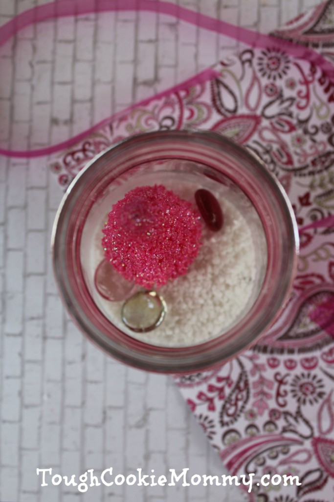 DIY Easy Spring Snow Globe